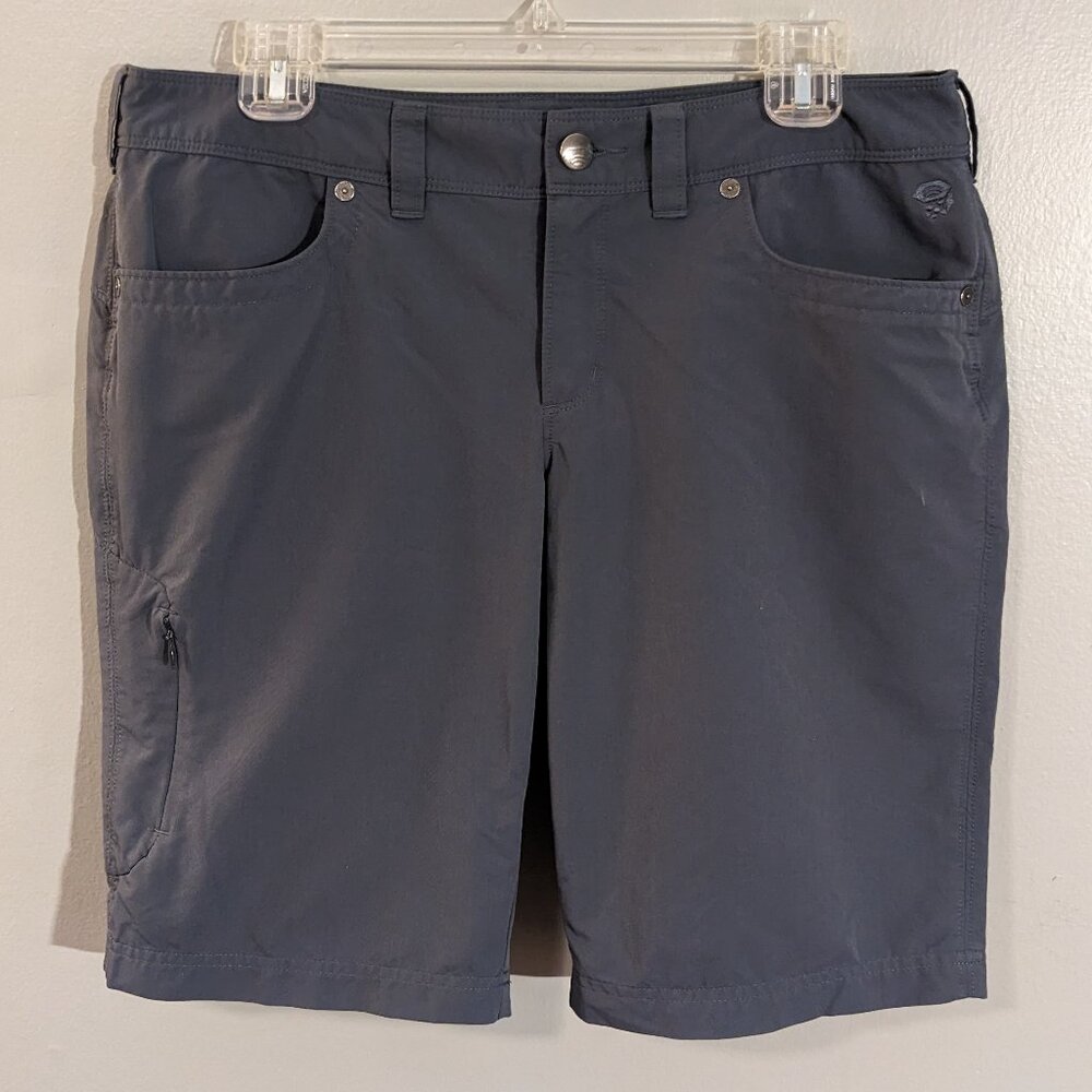 Women's Lightweight Mountain Hardwear Shorts, Size 8